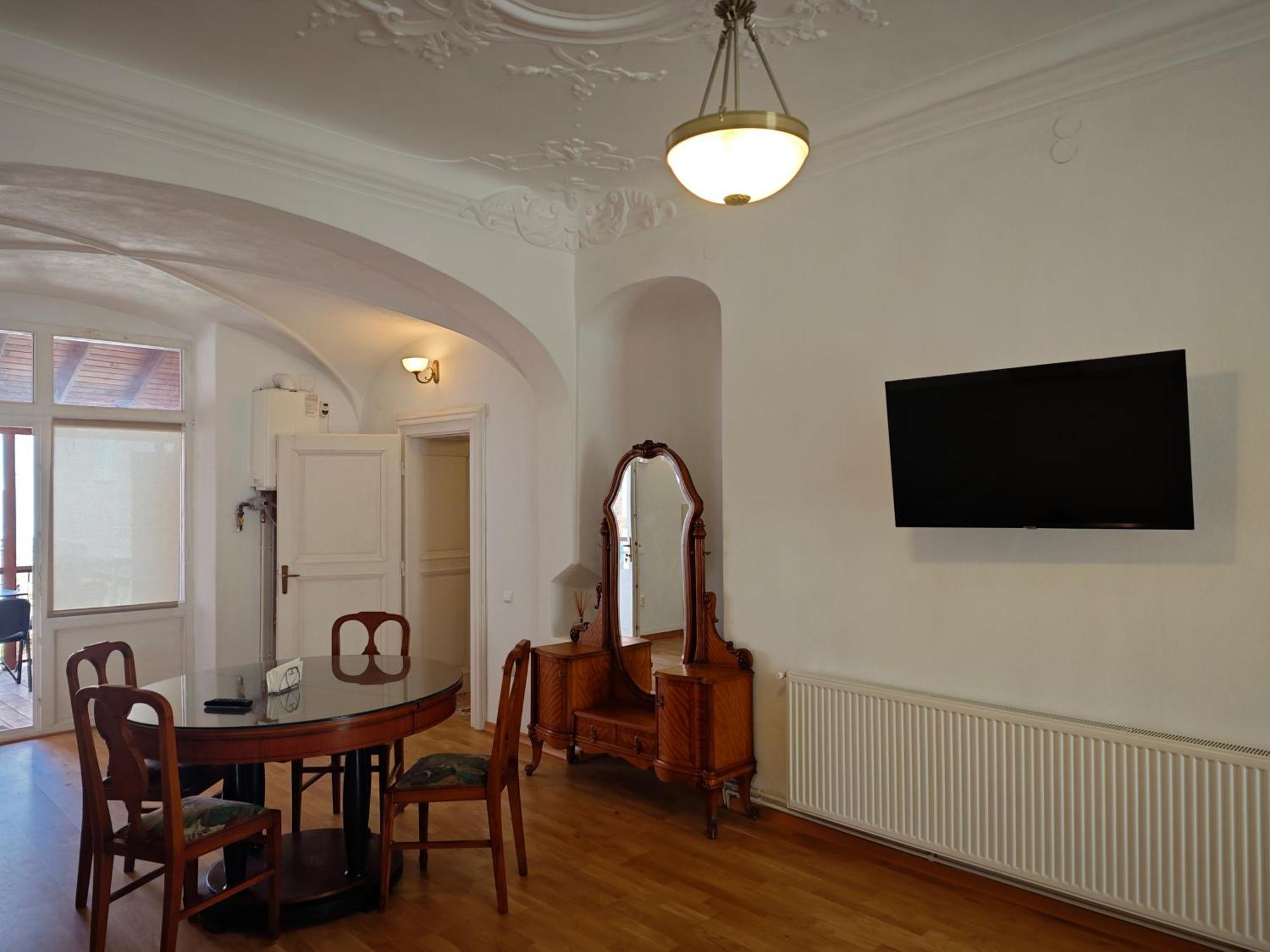 Clasic Studio Central Braşov Dış mekan fotoğraf